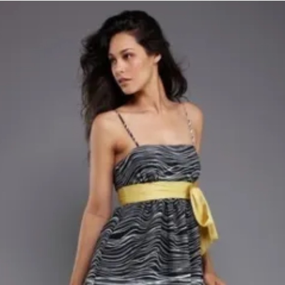 Max & Cleo Geo-Print Yellow Ribbon Tie Front Sun Dress - Picture 6 of 16